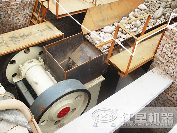 鄂式碎石機報價分析，去哪個廠購買好？