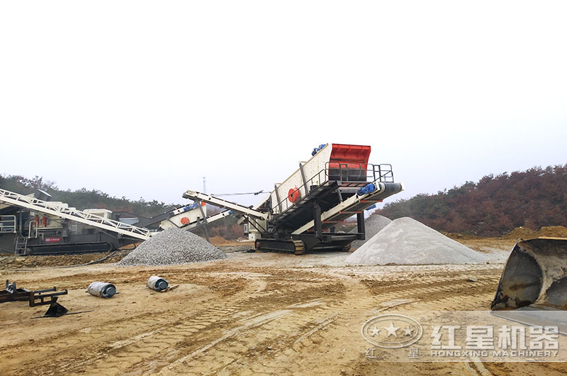 移動破石子機(jī)，目前國內(nèi)比較先進(jìn)的破碎石子機(jī)器