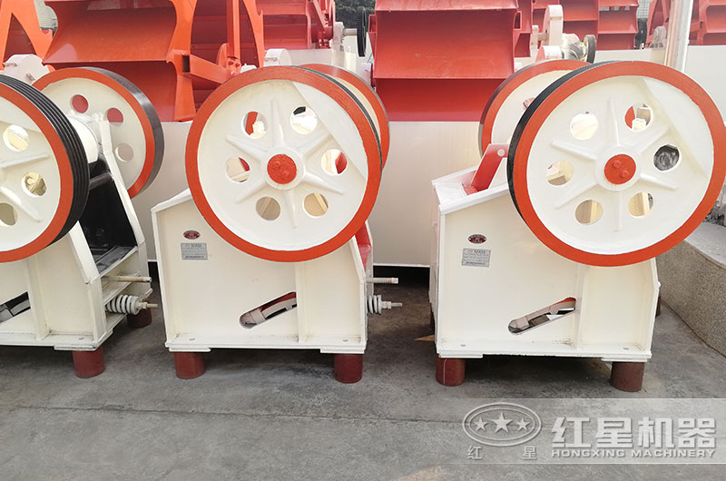 10-20噸小型石子破碎機多少錢？