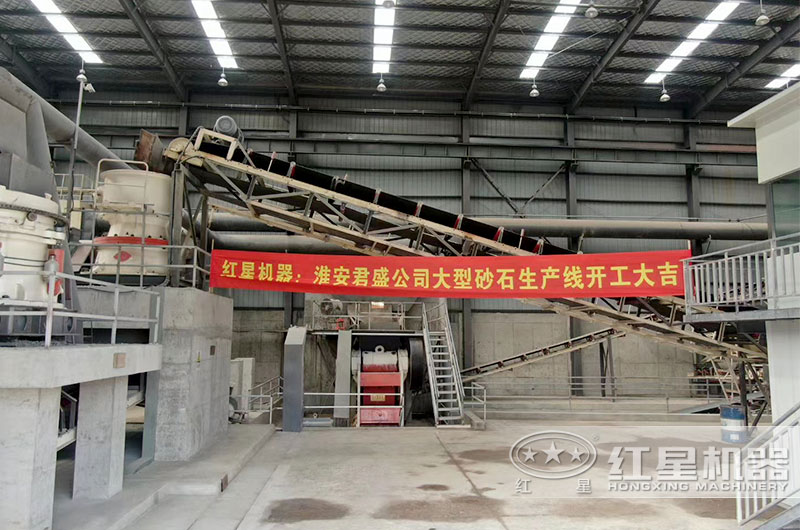 粉碎石頭的機(jī)器多少錢一臺？可以粉碎建筑垃圾嗎？