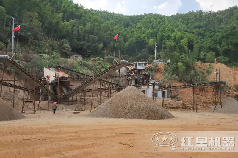 15萬預(yù)算，能買到哪種河卵石及建筑廢料用多功能破碎機(jī)？